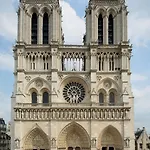 Chic Neuf Pres De Paris شقة *